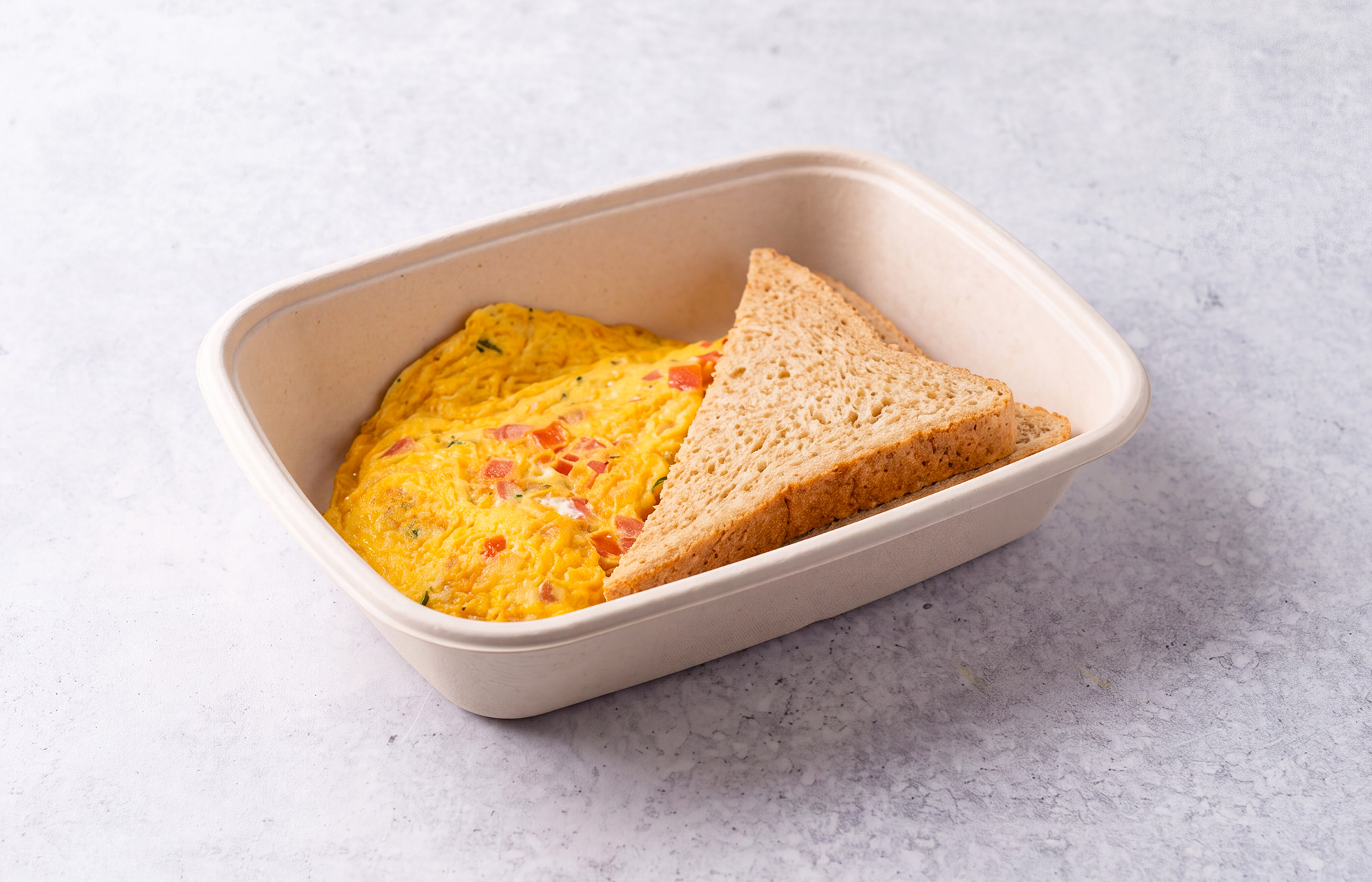 Tomato And Cheese Omelette With Brown Bread